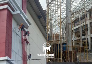 Pengecatan Pasar Baru Bandung,Rope Access Bandung,Tukang Cat Bandung,Jasa Cat Gedung Tinggi,Pengecatan Fasad,Akses Tali Indonesia,Jasa Cat Profesional Bandung,jasa cat Gedung tinggi,vendor rope akses,vendor jasa pengecatan menggunakan tali