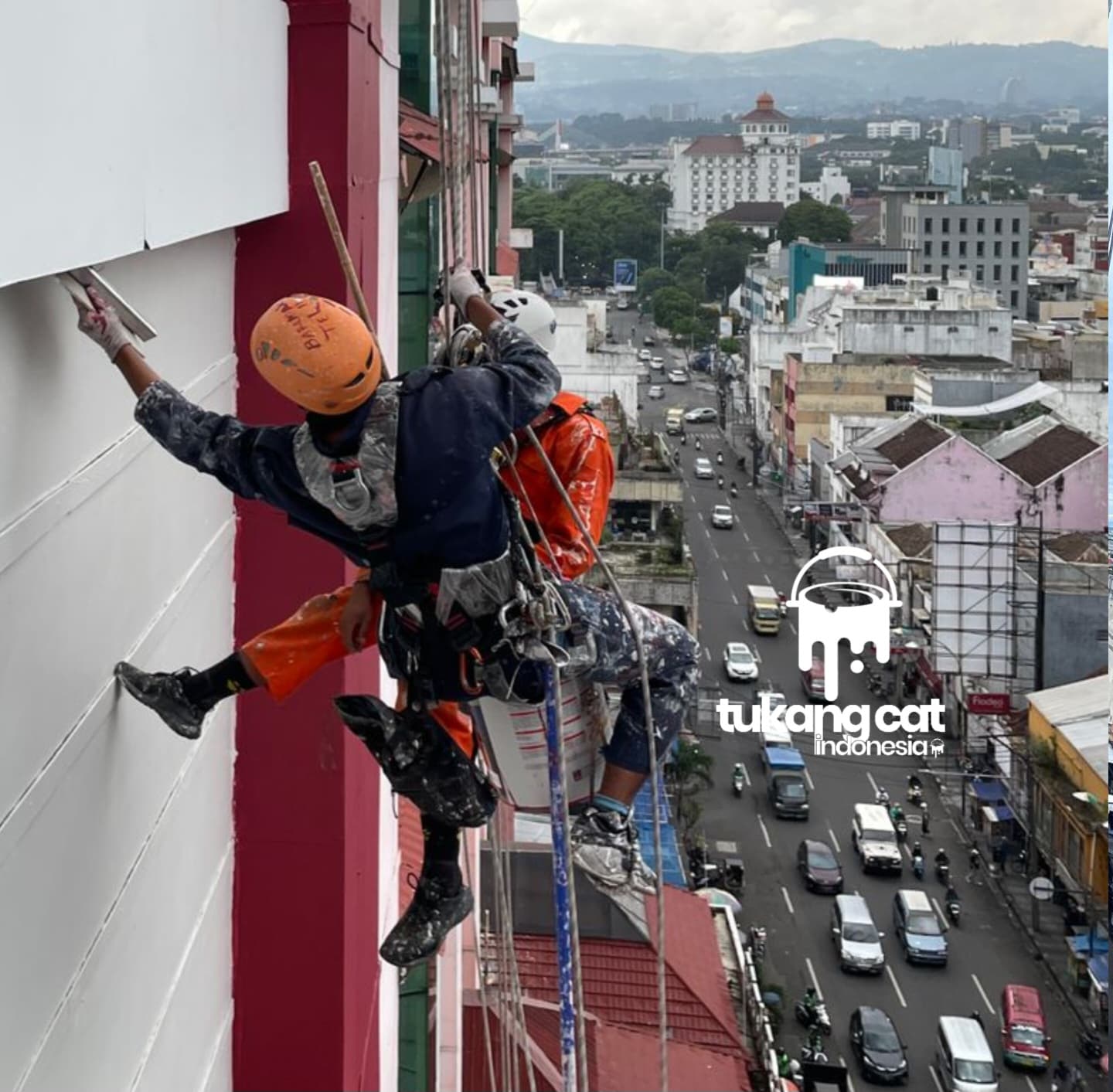 Cari Vendor Jasa Rope Access Yang Kompeten? Ini dia 5 Kunci Memilih Jaas Cat Gedung Yang Pro