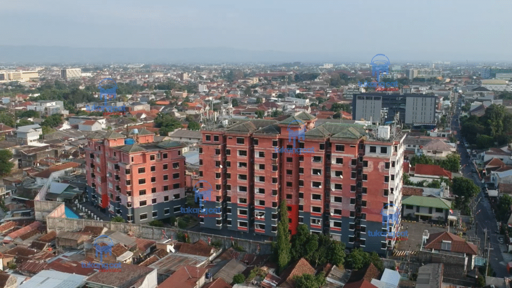 3 Strategi Proyek Pengecatan Gedung Lihat Hasil Jasa Cat Gedung Sebelum Sesudah yang Menakjubkan! 3 pengecatan gedung tinggi before after tukang cat indonesia
